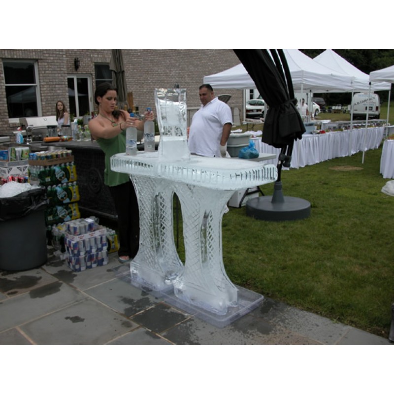 120LBS SOLID ICE - Weekend Party Ice Luge — Ice Mill