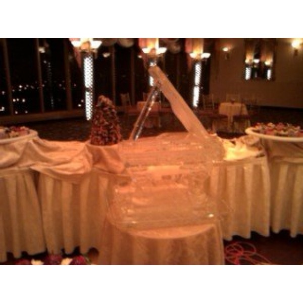 Grand Piano Ice Sculpture